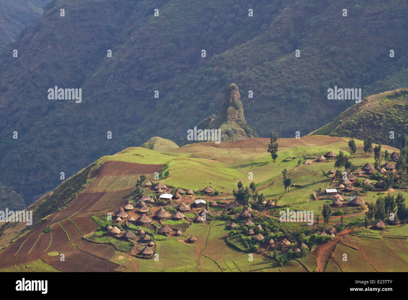 Bauerndorf in Simien Mountains Nationalpark Äthiopien Afrika. Stockfoto