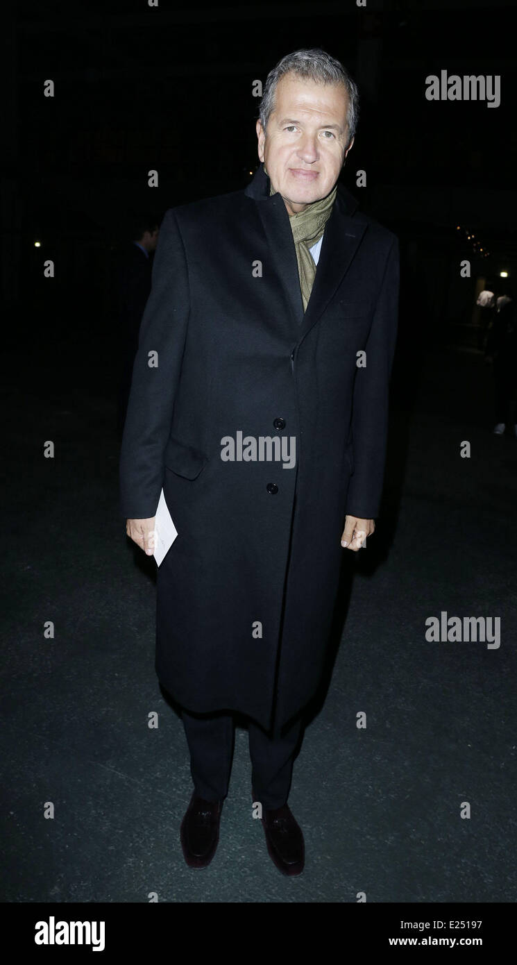 Paris Fashion Woche / Herbst/Winter 2013 - Givenchy - Front Row Mitwirkende: Mario Testino Where: Paris, Frankreich bei: 3. März 2013 Stockfoto