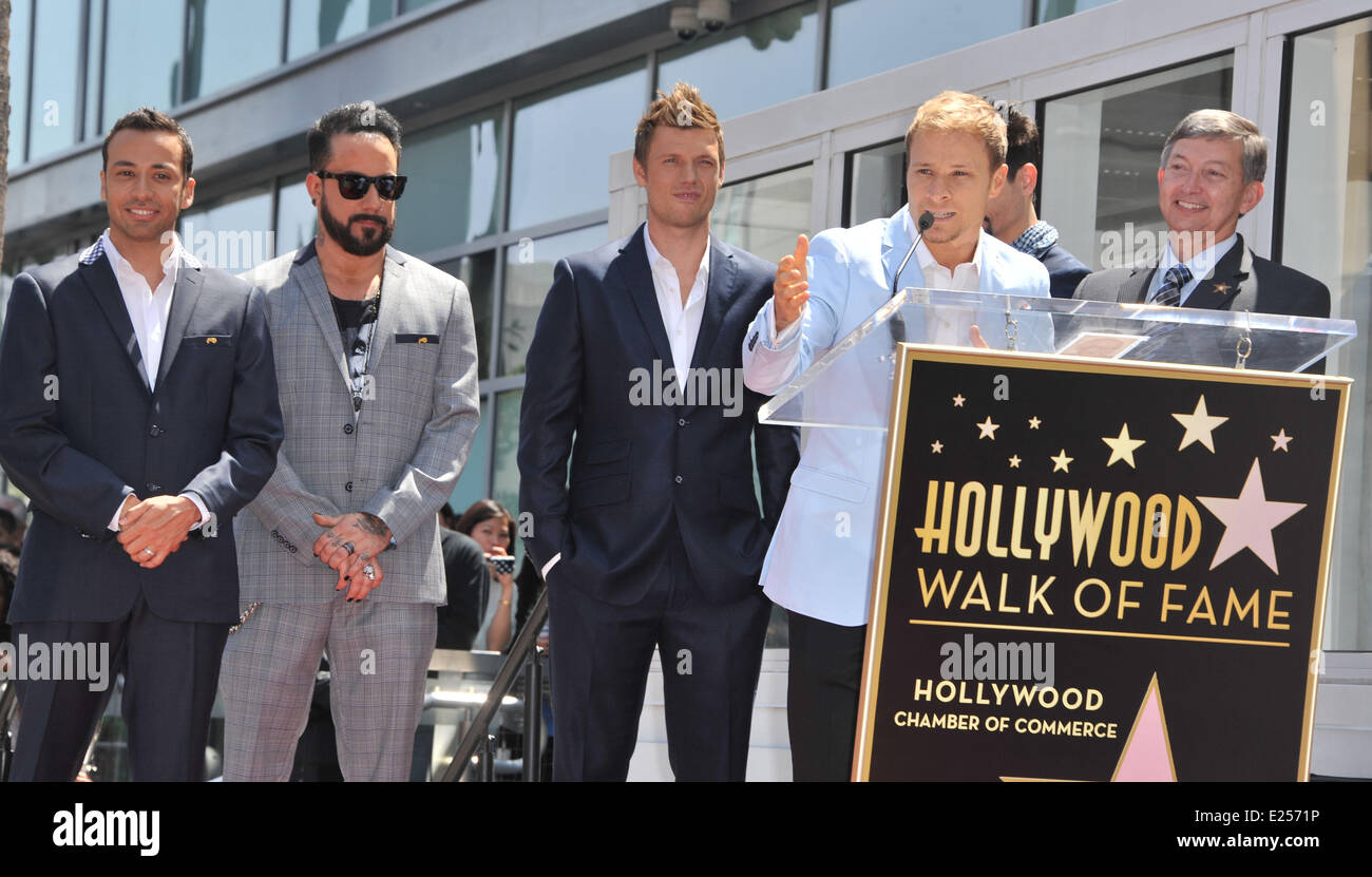 Die Backstreet Boys sind mit auf der Hollywood Walk of Fame mit einem Stern geehrt: AJ McLean, Brian Littrell, Howie Dorough, Nick Carter, The Backstreet Boys wo: Los Angeles, California, Vereinigte Staaten von Amerika bei: 22. April 2013 Stockfoto