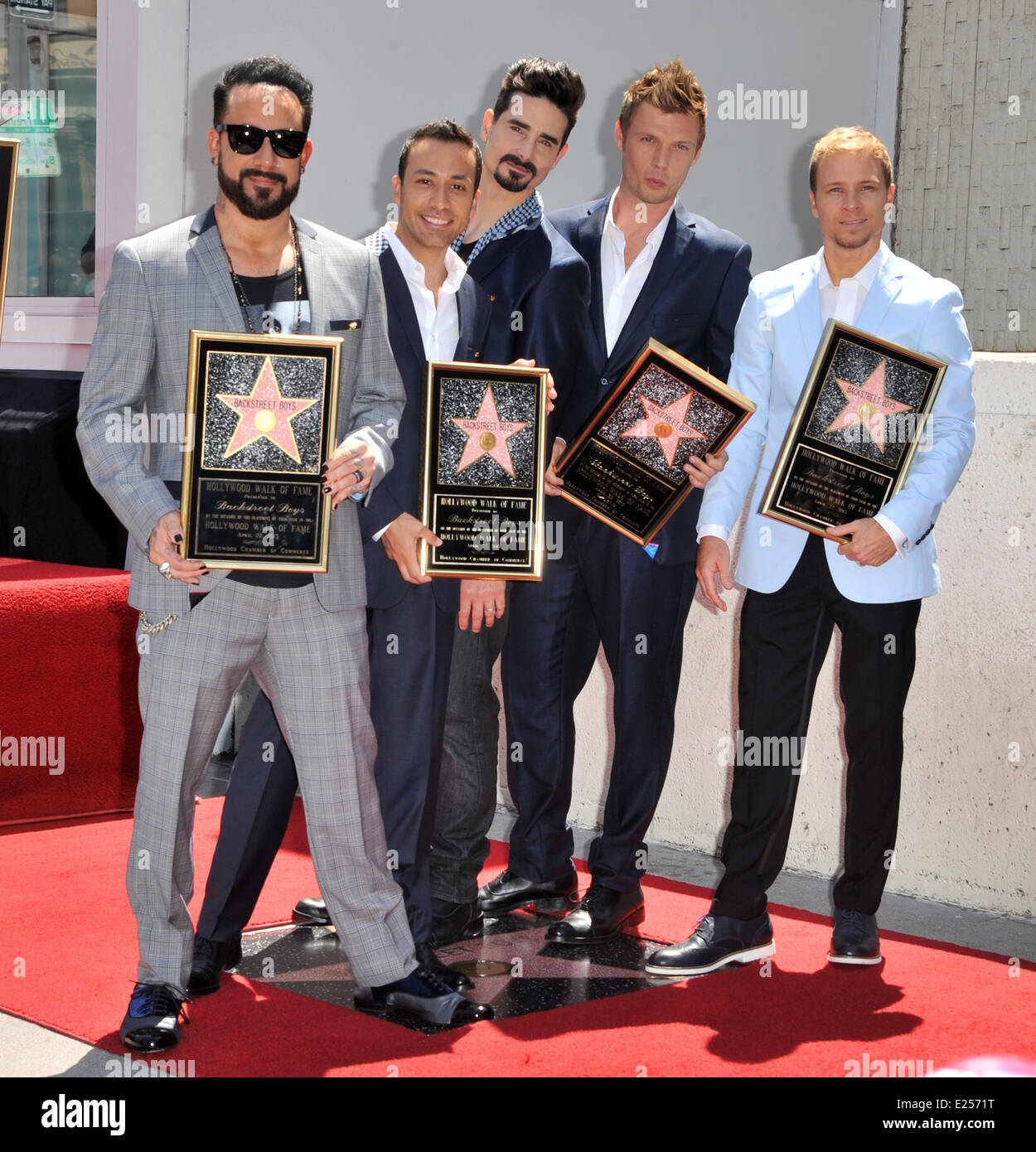 Die Backstreet Boys sind mit auf der Hollywood Walk of Fame mit einem Stern geehrt: AJ McLean, Brian Littrell, Howie Dorough, Kevin Richardson, Nick Carter, The Backstreet Boys wo: Los Angeles, California, Vereinigte Staaten von Amerika bei: 22. April 2013 Stockfoto