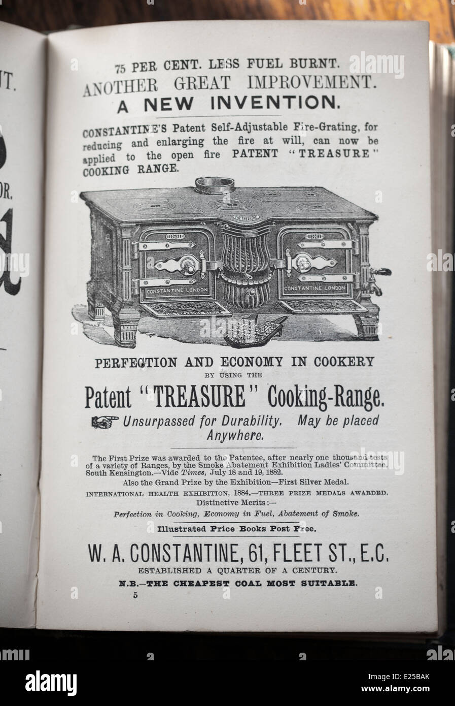 Spektrum-Anzeige in High Class Kochbuch kochen kochen Stockfoto