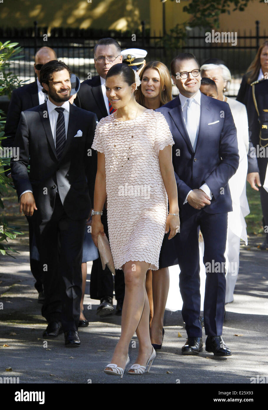 Die schwedische Königsfamilie halten die anglikanische Episcopal Church mit eine Trauerfeier für den verstorbenen Prinzessin Lilian von Schweden: Kronprinzessin Victoria, Prinz Daniel, Prinz Carl Philip und Prinzessin Madeleine Where: Stockholm, Schweden: 08 September 2013 Stockfoto