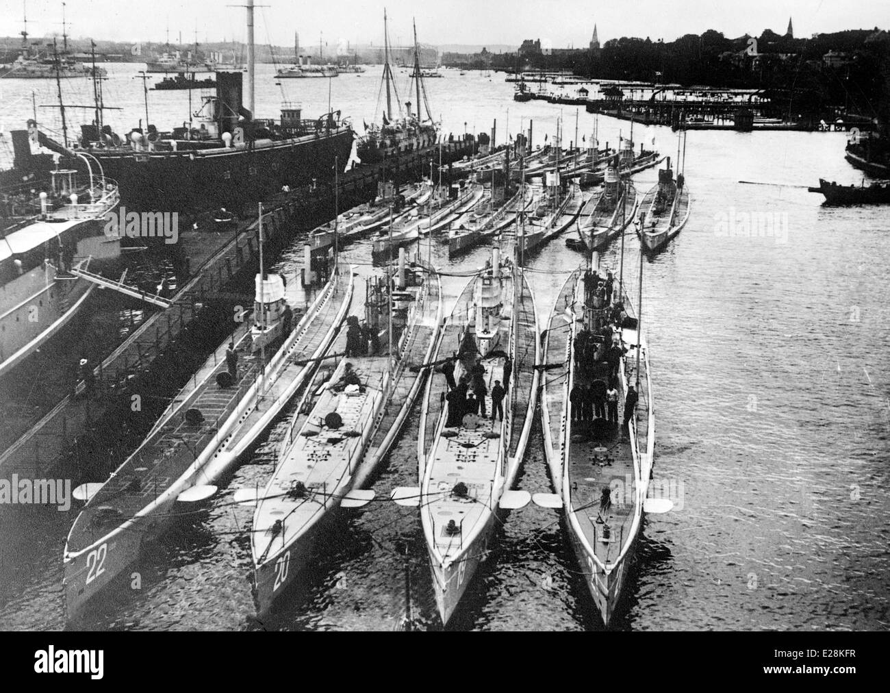 Deutsche u-Boote im Hafen, deutsche u-Boote U-Boote im Hafen Stockfoto