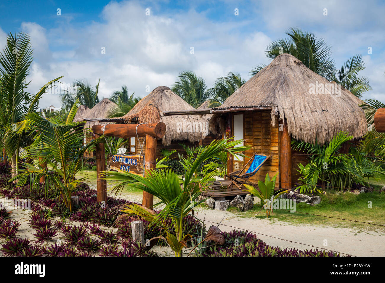 Beach Cottage Unterkunft im Dorf Mahahual, Mexiko. Stockfoto