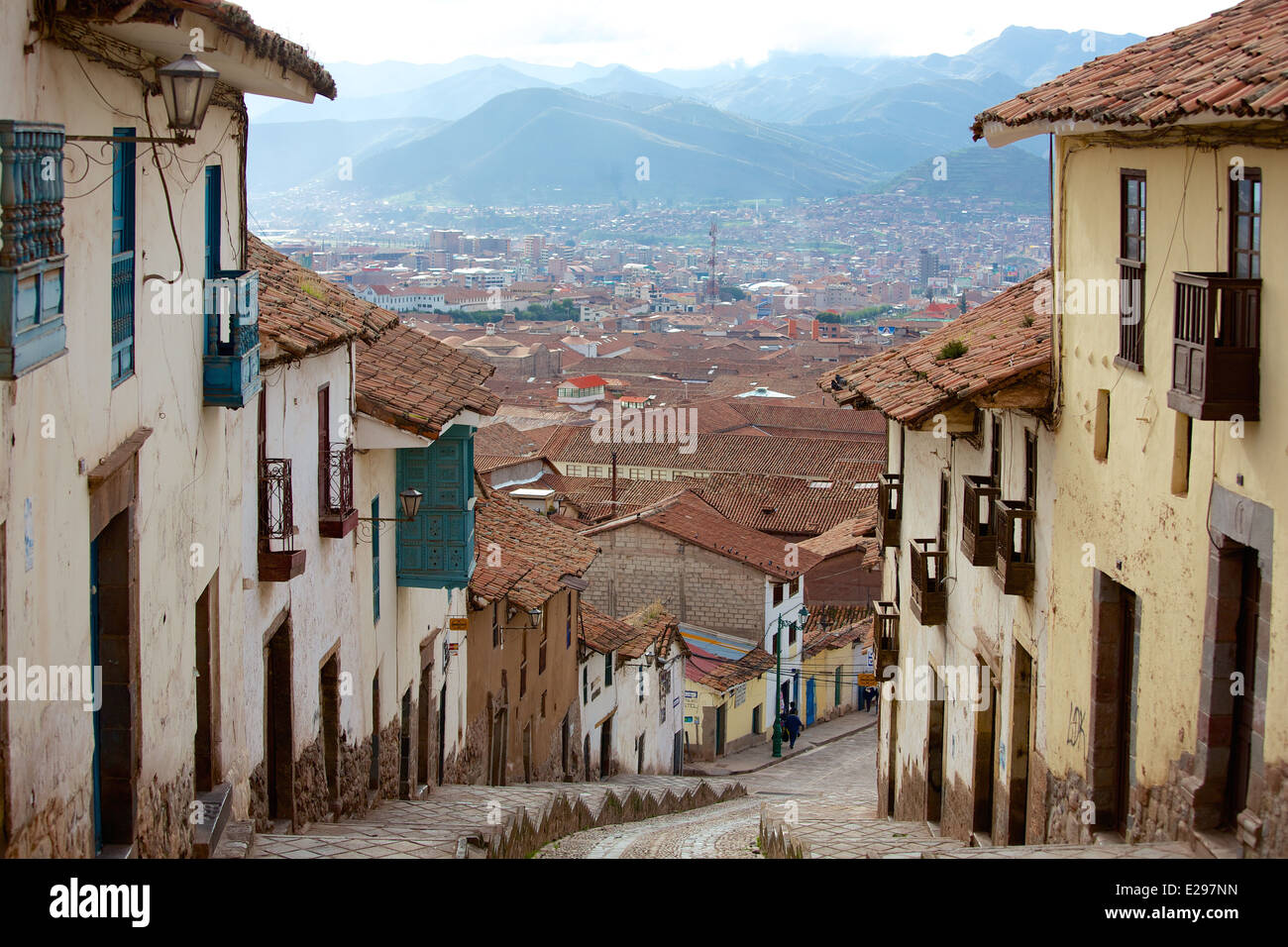 Ein ziemlich Straßenszene in Cusco, Peru, dem alten Sitz des Inka-Reiches hoch in den Anden. Stockfoto Ein ziemlich Straßenszene in Cusco, Peru, dem alten Sitz des Inka-Reiches hoch in den Anden. Stockfoto