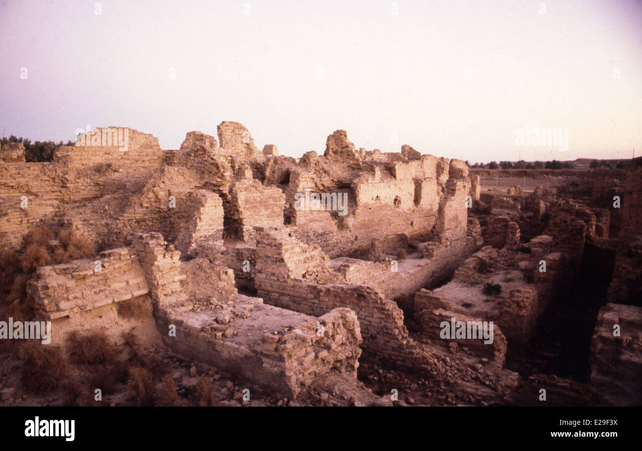 Alten Sumerischen Ruinen Von Babylon Eines Der Antiken Weltwunder Am Fluss Tigris In Mesopotamien Jetzt Zentralen Irak Stockfotografie Alamy