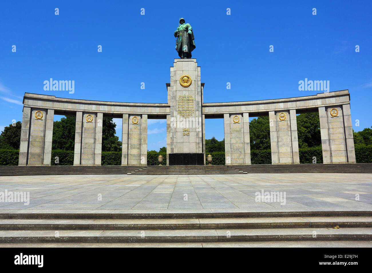 Sowjetischer Krieg-Denkmal, Tiergarten, Berlin, Deutschland Stockfoto