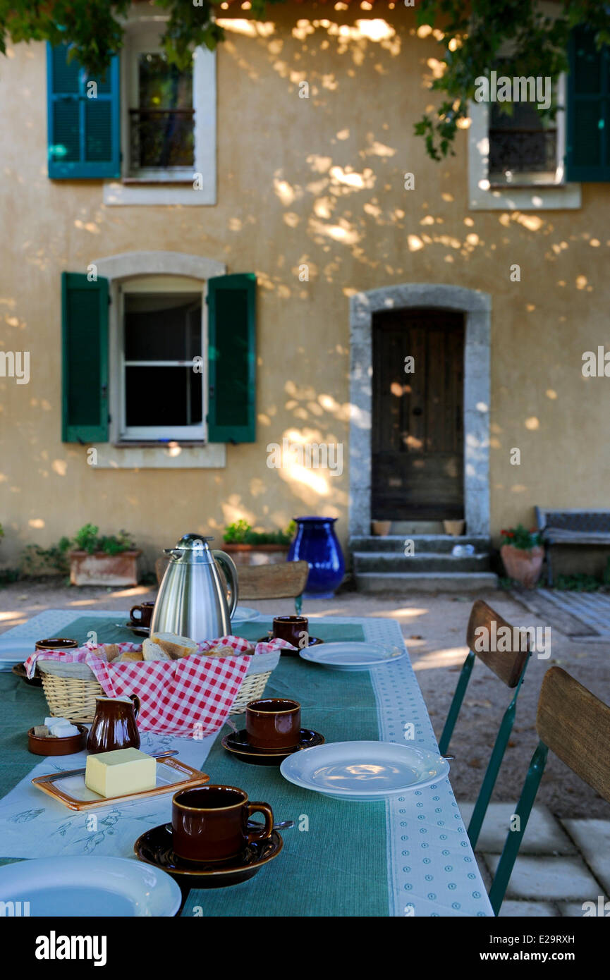 Frankreich, Var, Provence Verte (Provence Verte), BHs ein Dorf nahe Saint Maximin, Le Peyrourier Bed and Breakfast, Une campagne Stockfoto