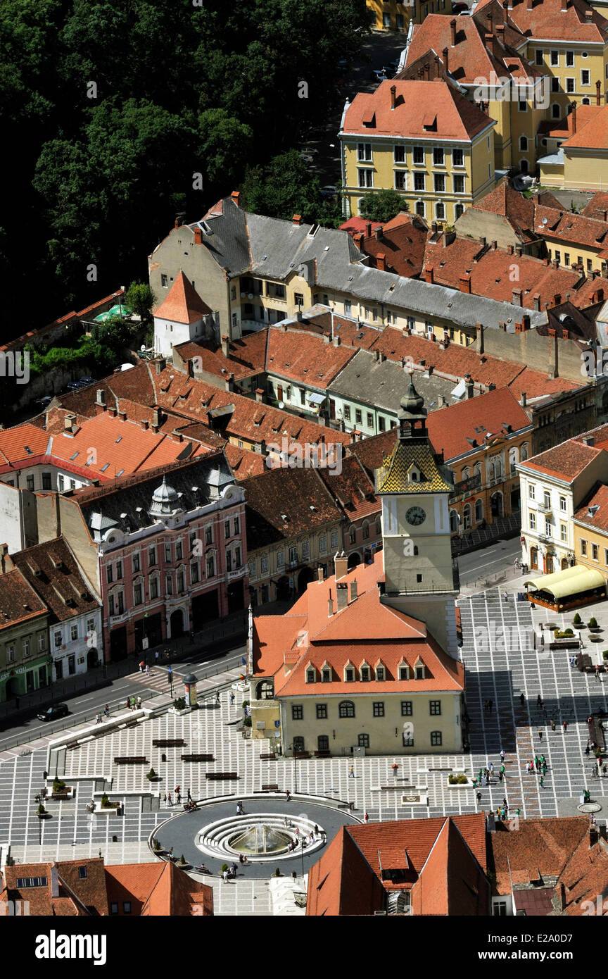 Rumänien, Siebenbürgen, Brasov, Piata Sfatului (Rates Platz), Casa Sfatului (Rathaus) Stockfoto
