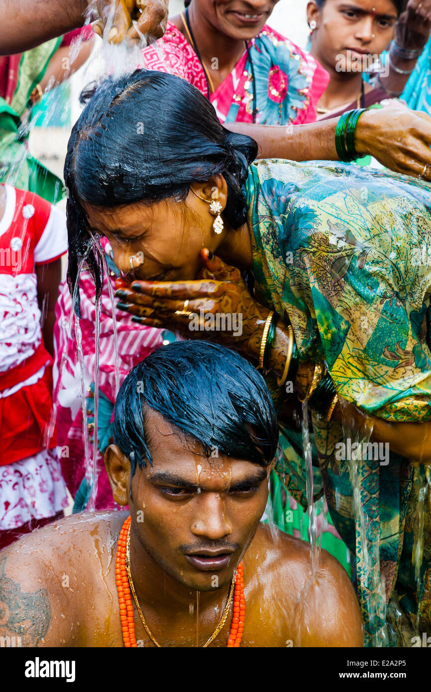 Indien, Bundesstaat Karnataka, Hampi, neue Mi paar während der Zeremonie Stockfoto
