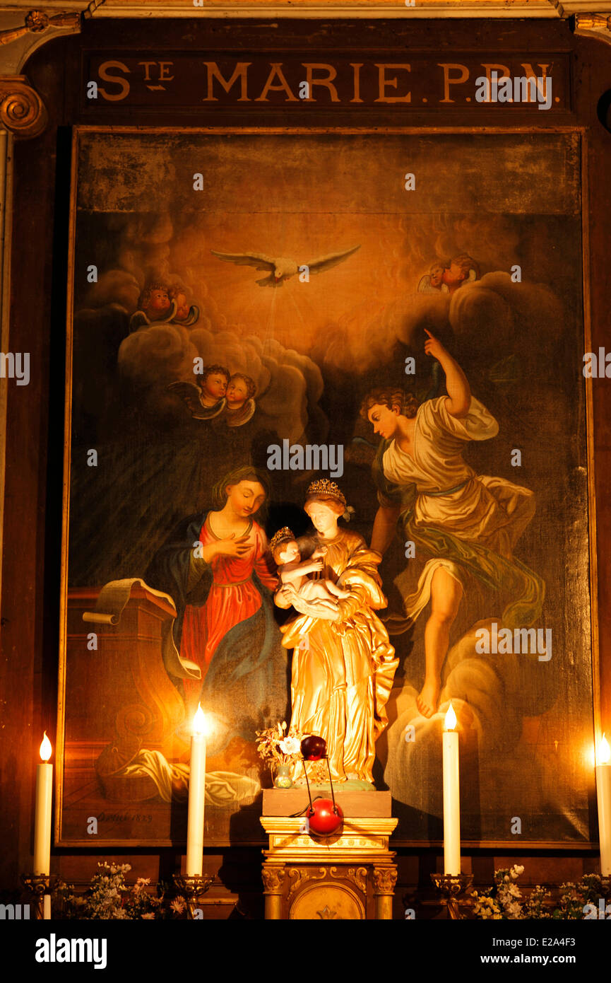 Frankreich, Nord, Maroilles, Statue und Gemälde der Jungfrau Maria und Jesus Kind Stockfoto Frankreich, Nord, Maroilles, Statue und Gemälde der Jungfrau Maria und Jesus Kind Stockfoto