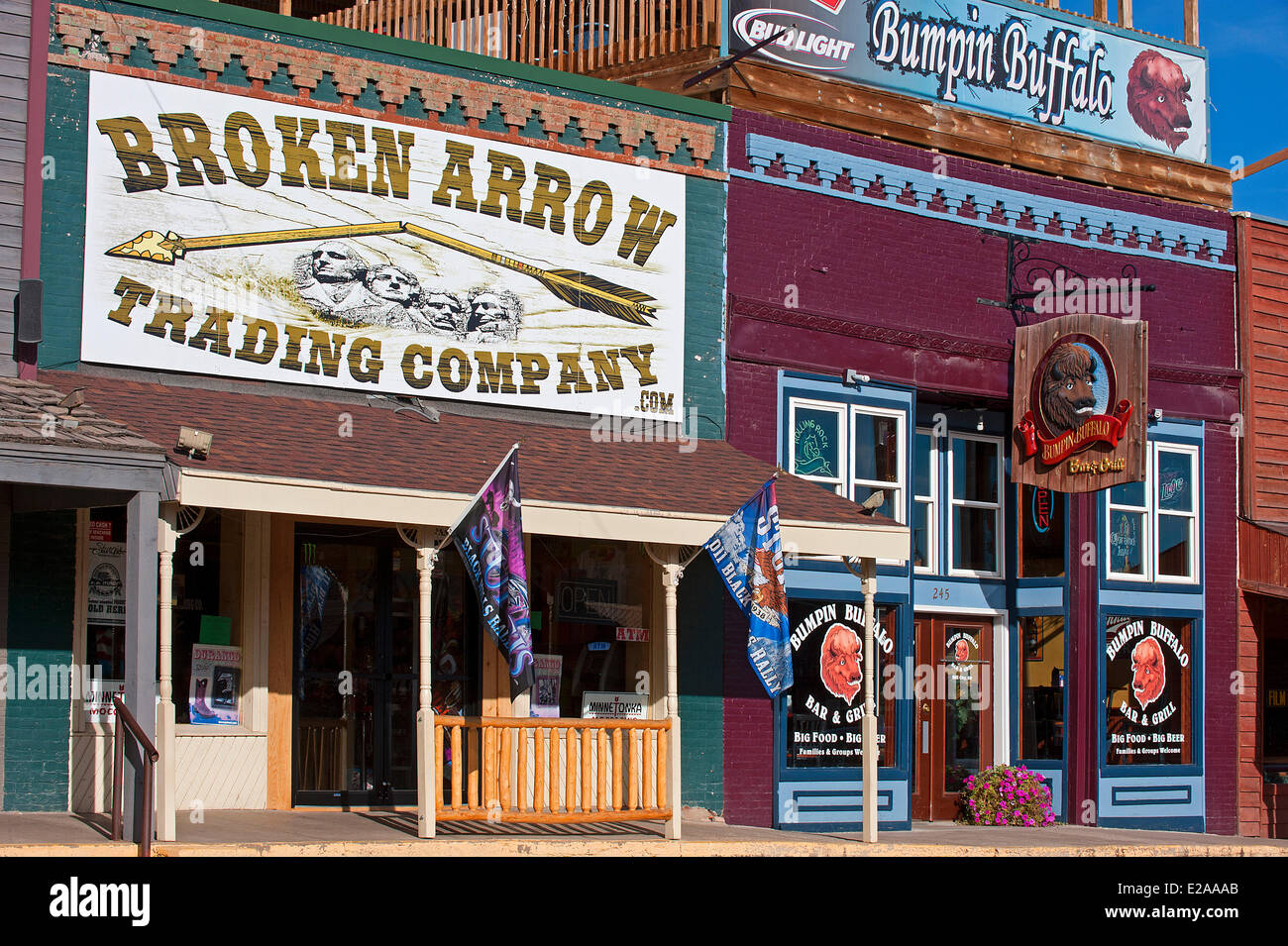USA, South Dakota, Black Hills Bereich, Hill City, Geschäfte und Zeichen Stockfoto