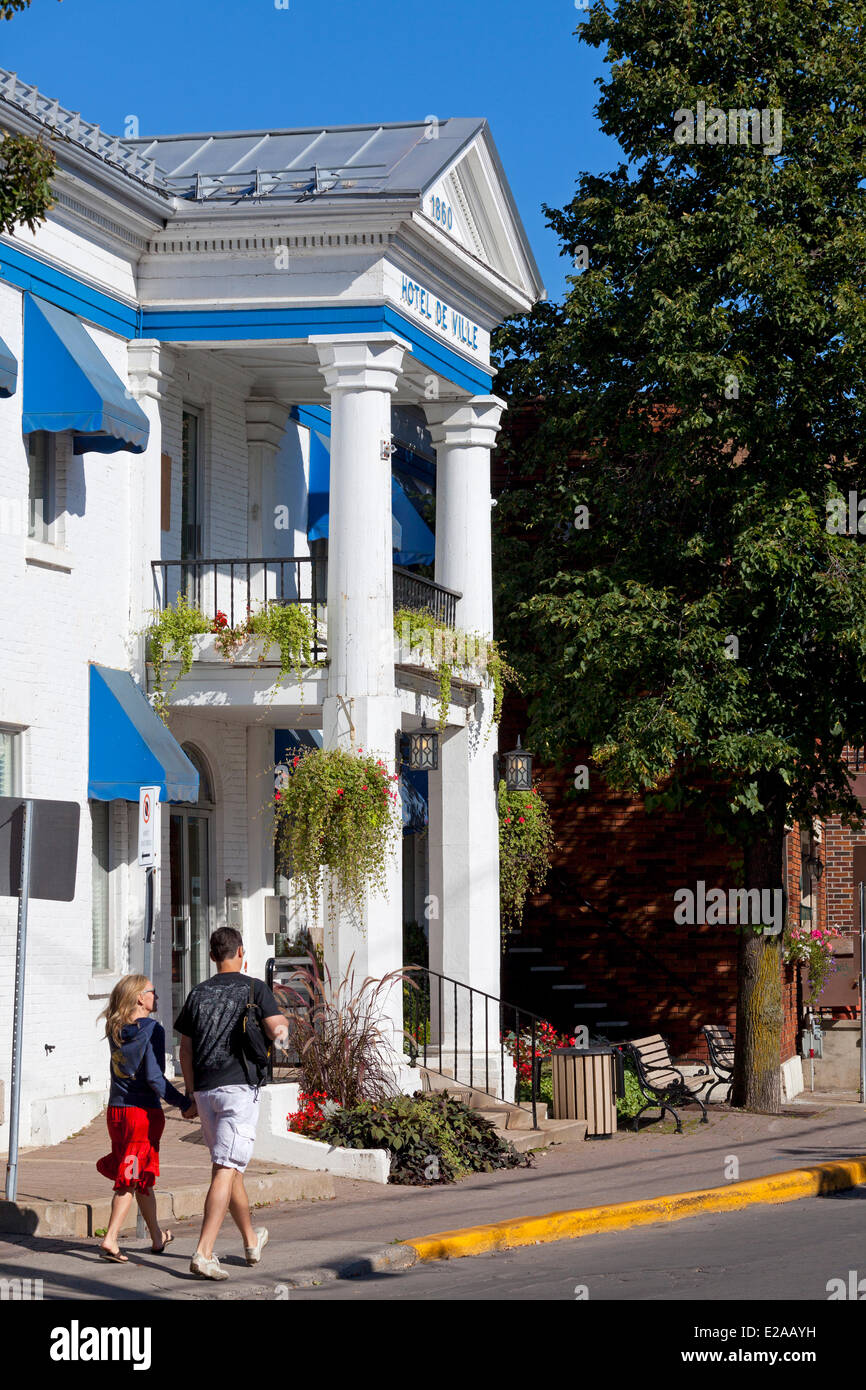 Kanada, Provinz Quebec, Montreal, Sainte Anne de Bellevue, das Rathaus in einer ehemaligen Feuerwache Stockfoto