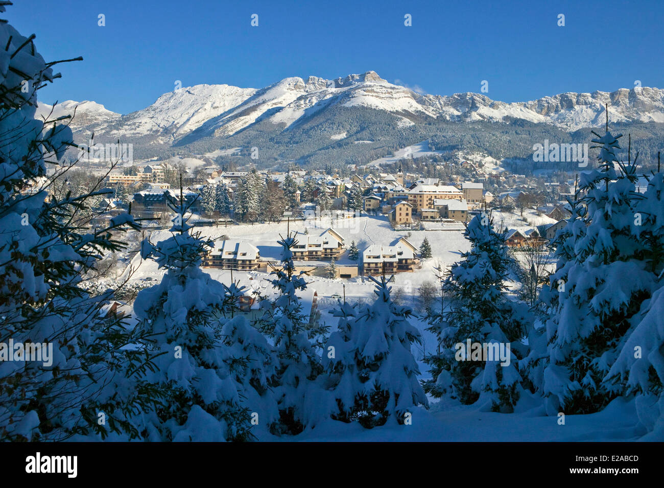 Frankreich, Isere, Parc Naturel Regional du Vercors (natürlichen regionalen Park von Vercors), Ortschaft Villard de Lans im winter Stockfoto