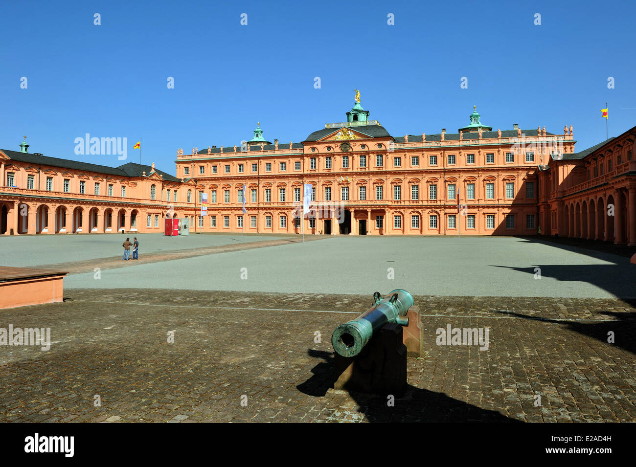 Deutschland, Baden-Württemberg, Schwarzwald, Rastatt, Rastatt-Schloss vom Innenhof aus gesehen Stockfoto