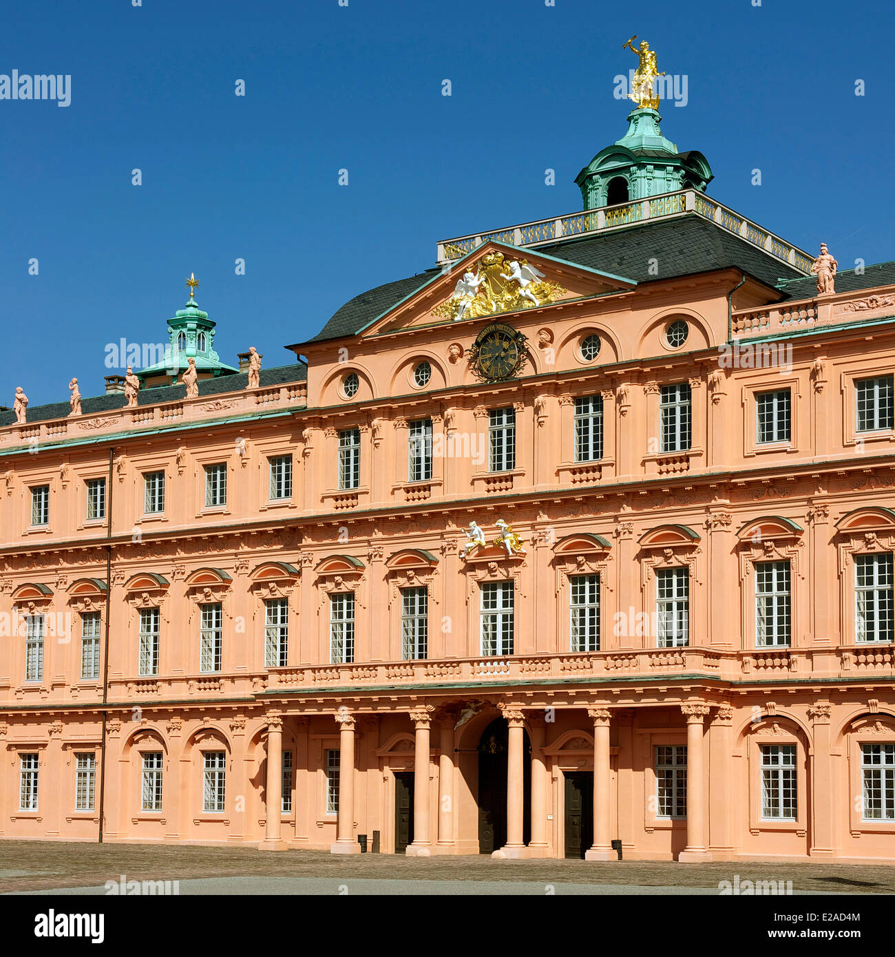 Deutschland, Baden-Württemberg, Schwarzwald, Rastatt, Rastatt-Schloss vom Innenhof aus gesehen Stockfoto