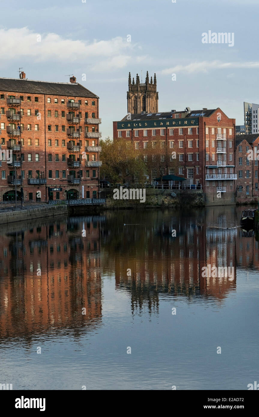 Vereinigtes Königreich, Yorkshire, Leeds, Innenstadt, Aire River Stockfoto