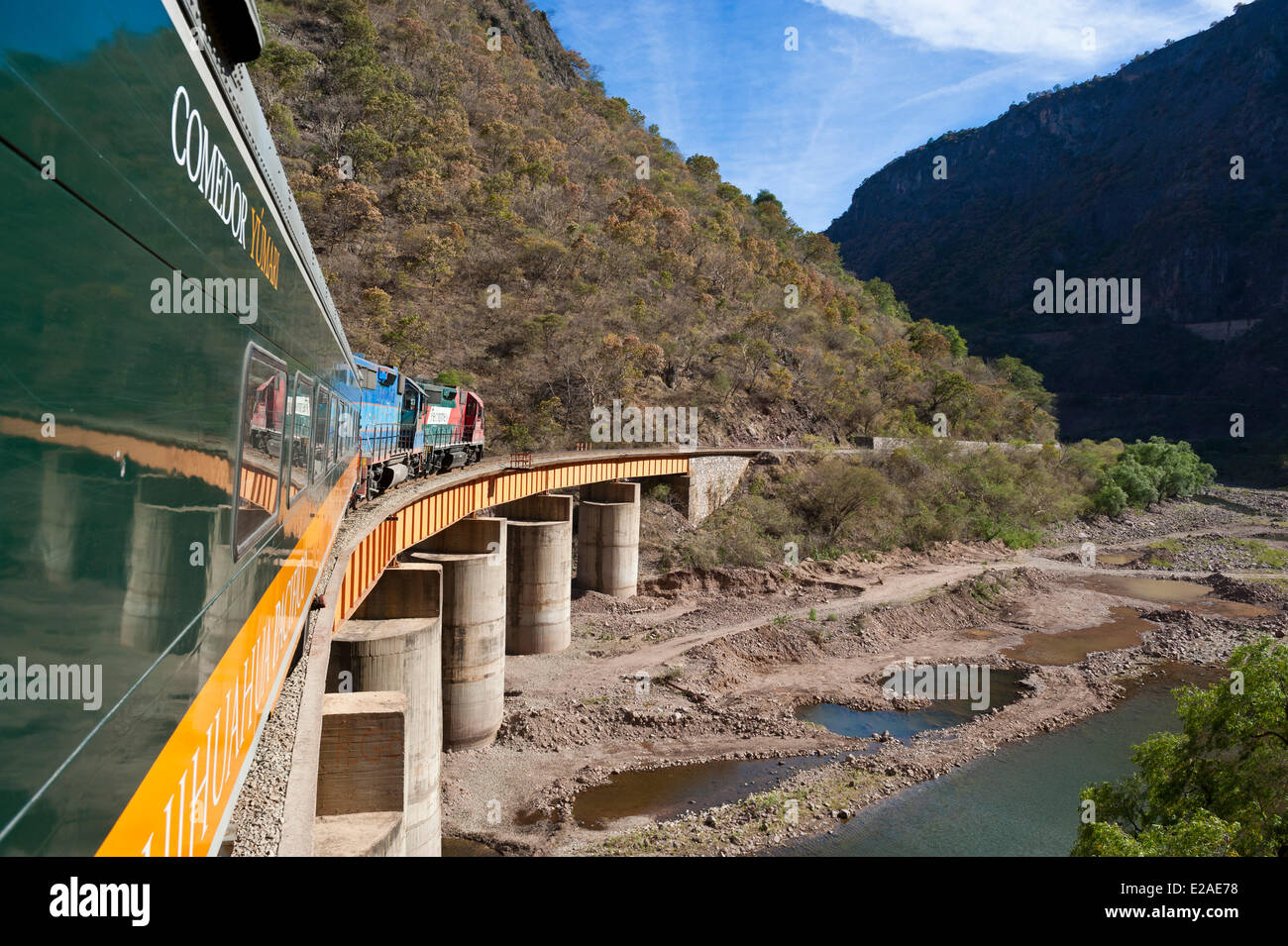 Mexiko, der letzte Staat Chihuahua, Barranca del Cobre (Copper Canyon), die Eisenbahnlinie (El Chepe) von Los Mochis nach Chihuahua Stockfoto