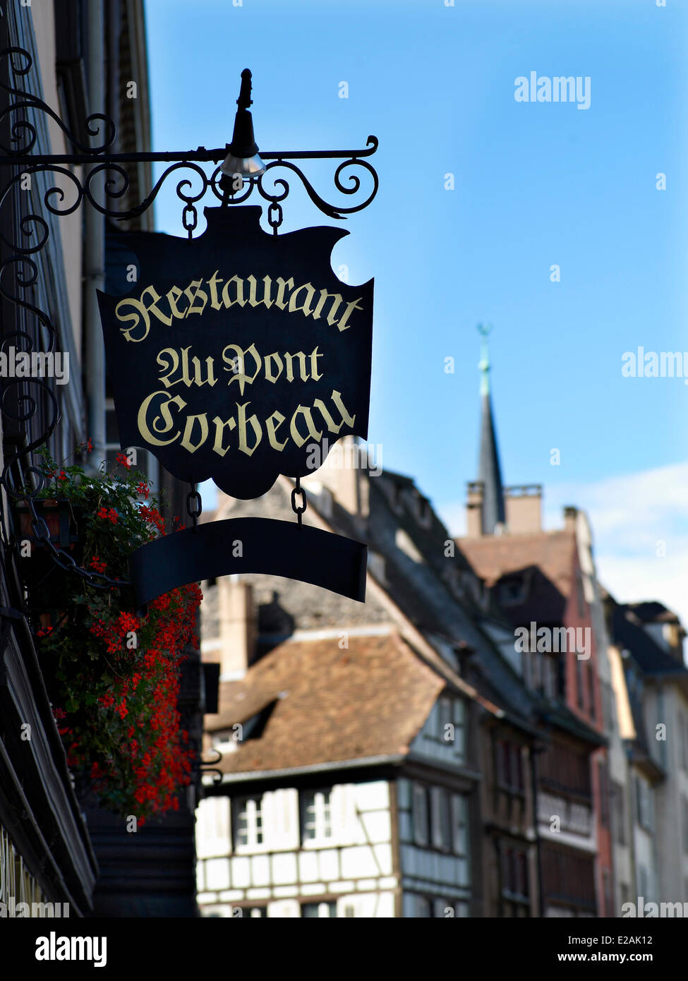 Frankreich, Bas Rhin, Straßburg, feature: Felders Elsass, Anzeichen für das Restaurant Au Pont Corbeau Stockfoto