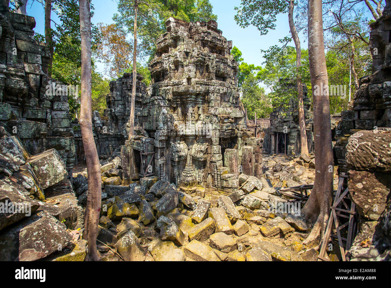 Alten Ta Prohm Tempel in Angkor Wat Komplex, Siem Reap, Kambodscha Stockfoto