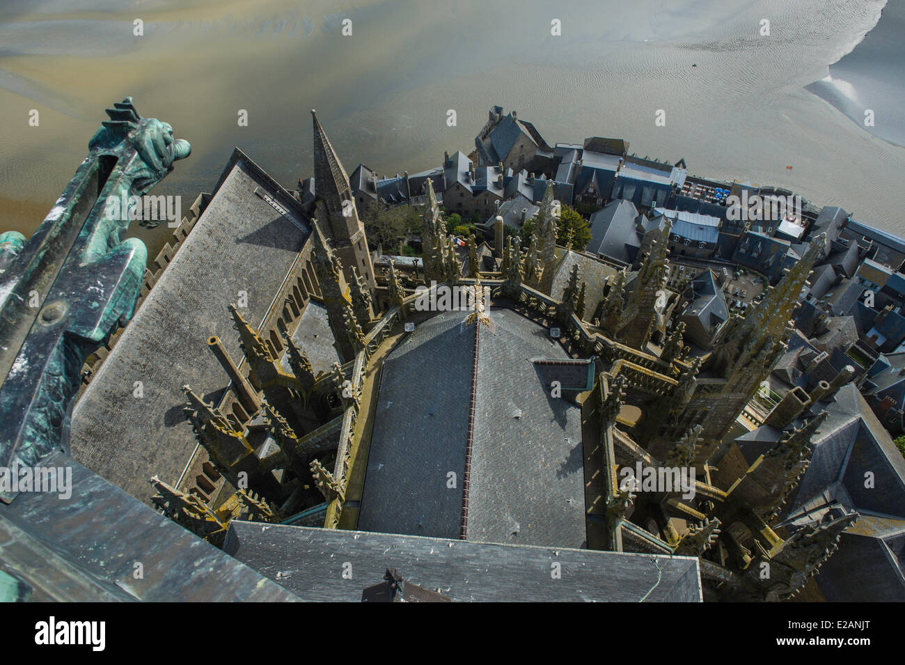 Frankreich, Manche, Bucht des Mont Saint Michel, Weltkulturerbe von UNESCO, Mont Saint Michel, Apsis und Spitze Treppe aus gesehen Stockfoto