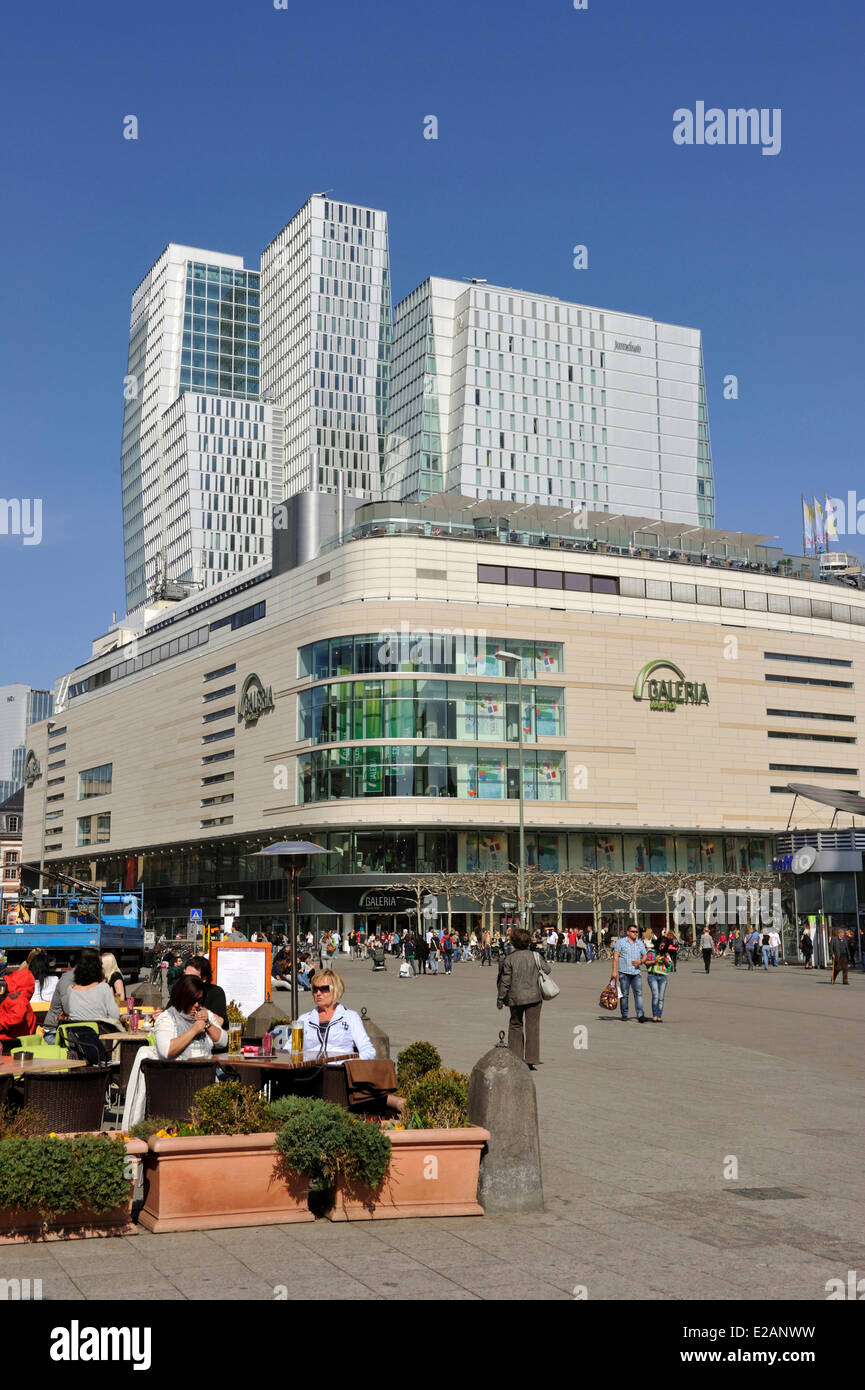 Shopping Center In Frankfurt Am Main www.alamy.de