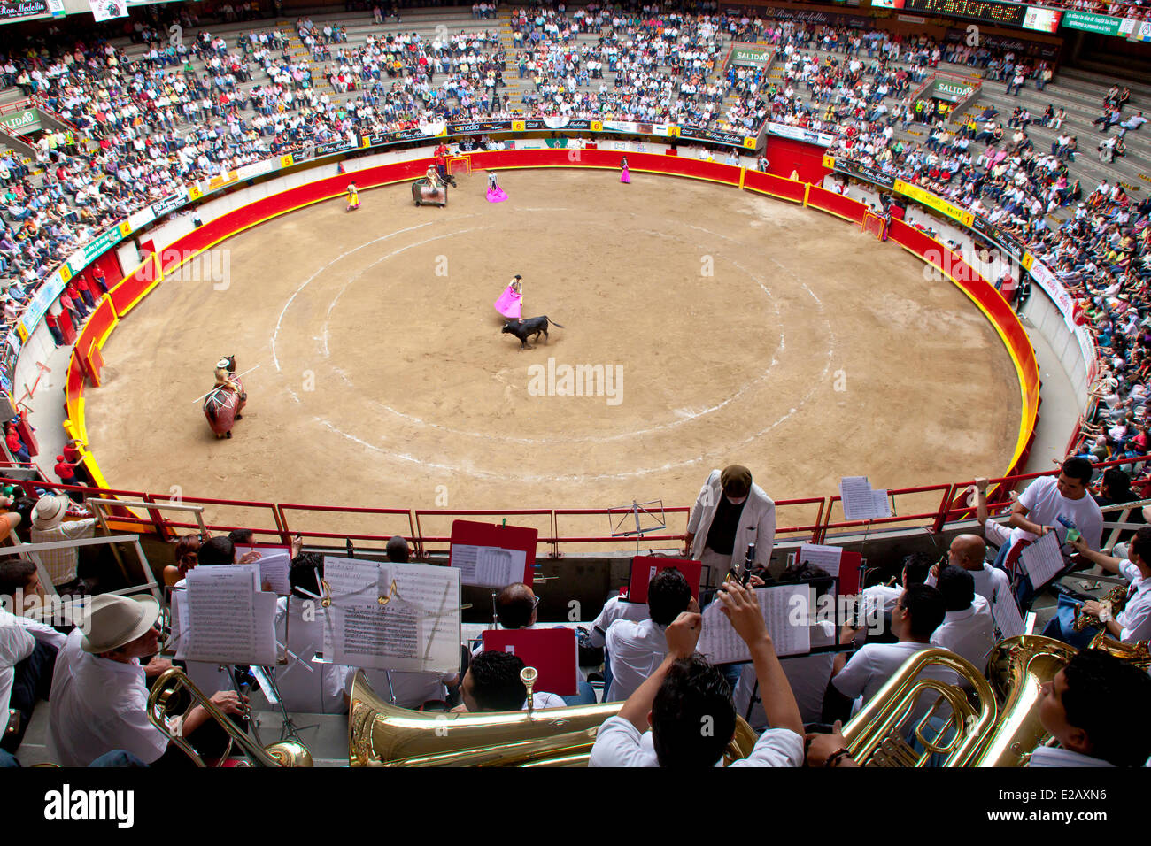 Kolumbien, Antioquia Abteilung, Medellin, der Macarena-Arena bei einem Stierkampf oder eine corrida Stockfoto