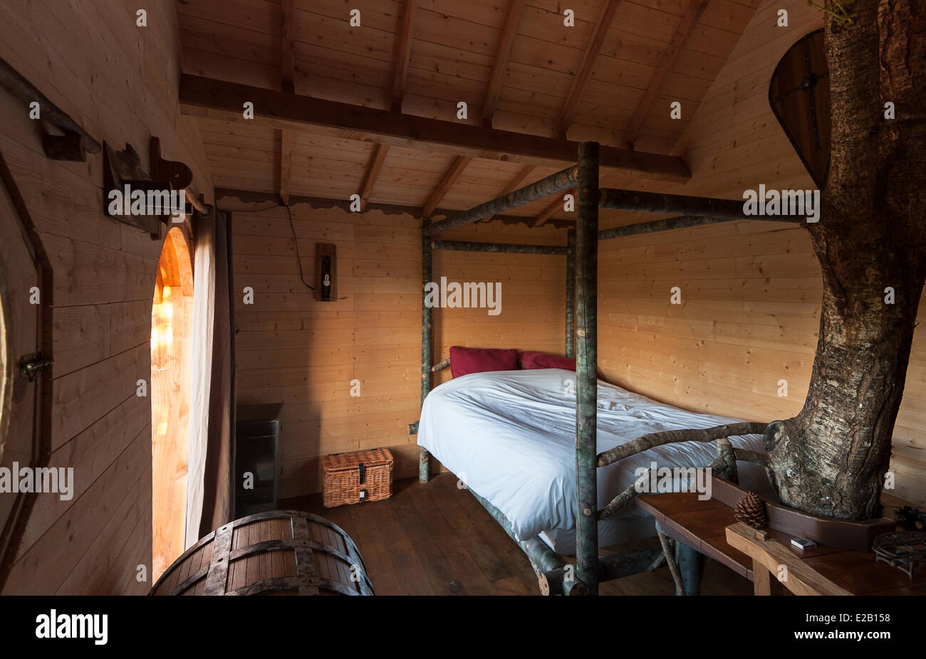 Frankreich, Morbihan, Moustoir Ac, touristische Unterkunft Les Cabanes de Bretagne (Baumhäuser der Bretagne) Stockfoto
