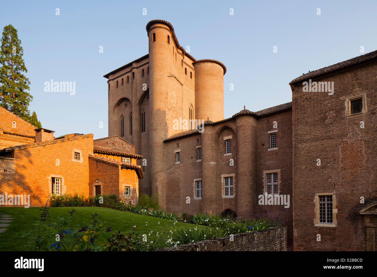 Frankreich, Tarn, Albi, Bischofsstadt, Weltkulturerbe der UNESCO, Palais De La Berbie Gehäuse Toulouse-Lautrec museum Stockfoto Frankreich, Tarn, Albi, Bischofsstadt, Weltkulturerbe der UNESCO, Palais De La Berbie Gehäuse Toulouse-Lautrec museum Stockfoto