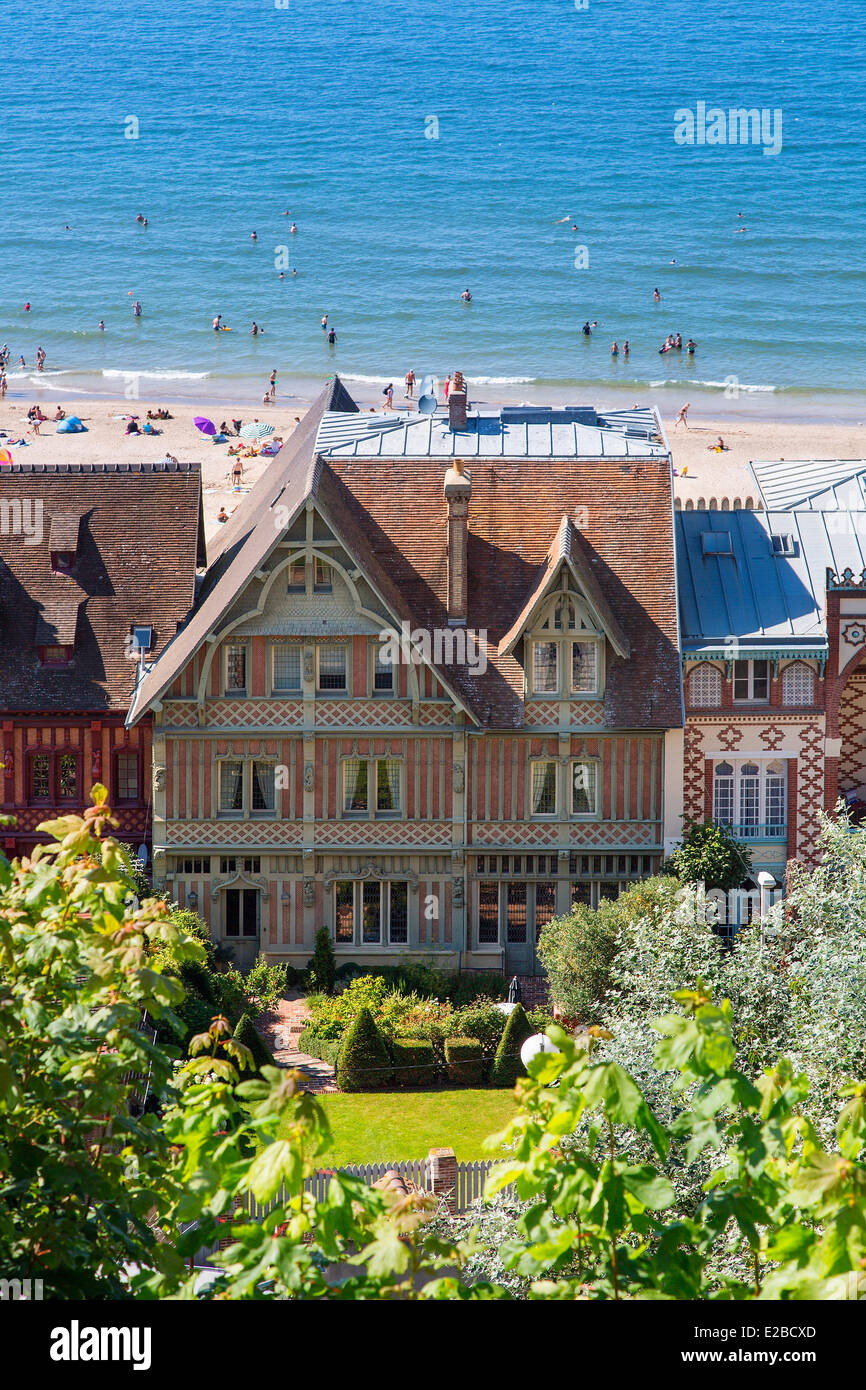 Frankreich, Calvados, Trouville Sur Mer, Villa am Meer in der Rue-des-Roches Noires Stockfoto