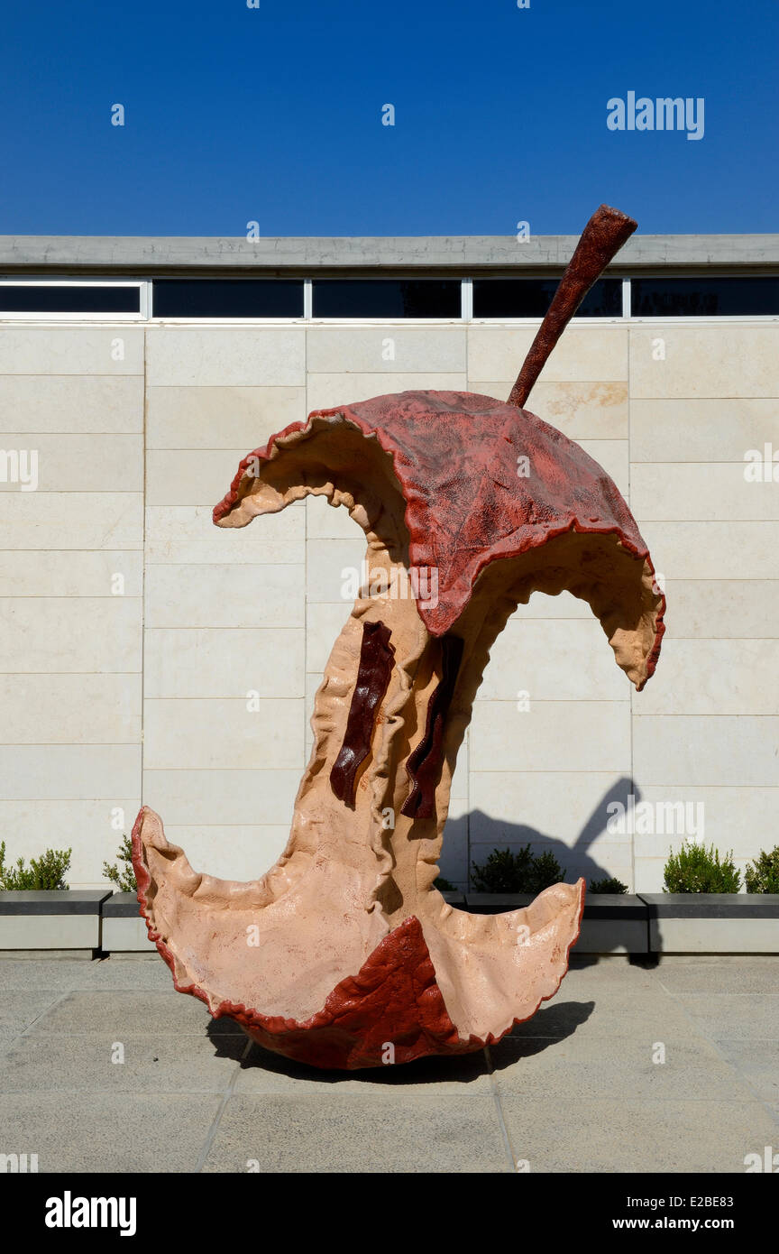 Israel, Jerusalem, Guivat Ram Viertel, Israel Museum, Skulptur aus einem Riesen Apple-Kern Stockfoto