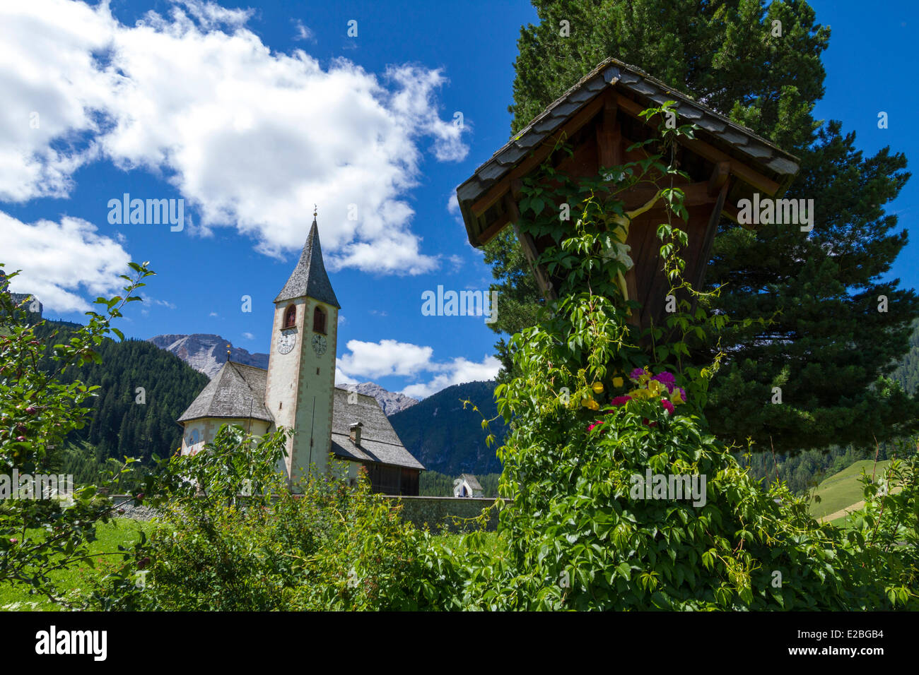 Italien, Trentino-Südtirol, Bozen Provinz, Dolomiten, Reithose, Kapelle von San Vito Stockfoto