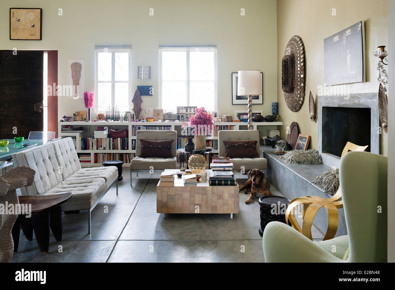 Buchen Sie abfallenden und grauen dreiteilige Suite in Baja Heimat des englischen interior-Designerin Jenny Armit Stockfoto