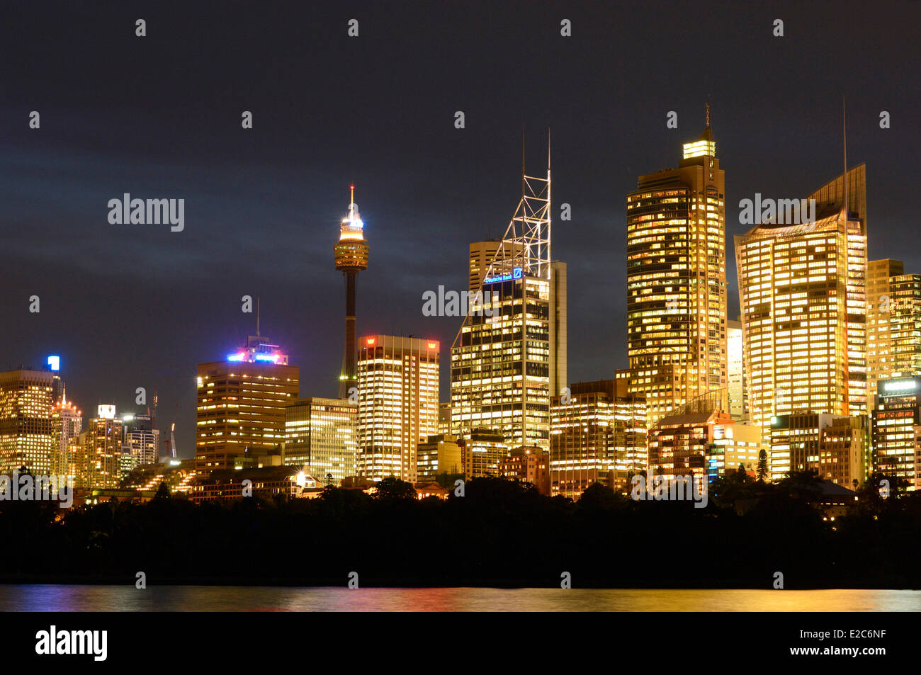 Australien, New South Wales, Sydney, Gebäude von Frau Macquaries Point in der Nacht Stockfoto