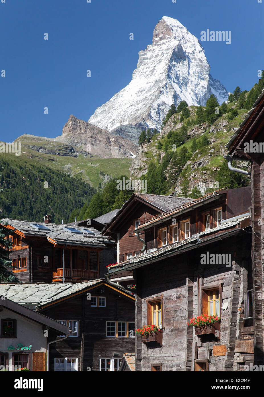 Schweiz, Kanton Wallis, Zermatt, das alte Dorf und das Matterhorn (4478 m) Stockfoto