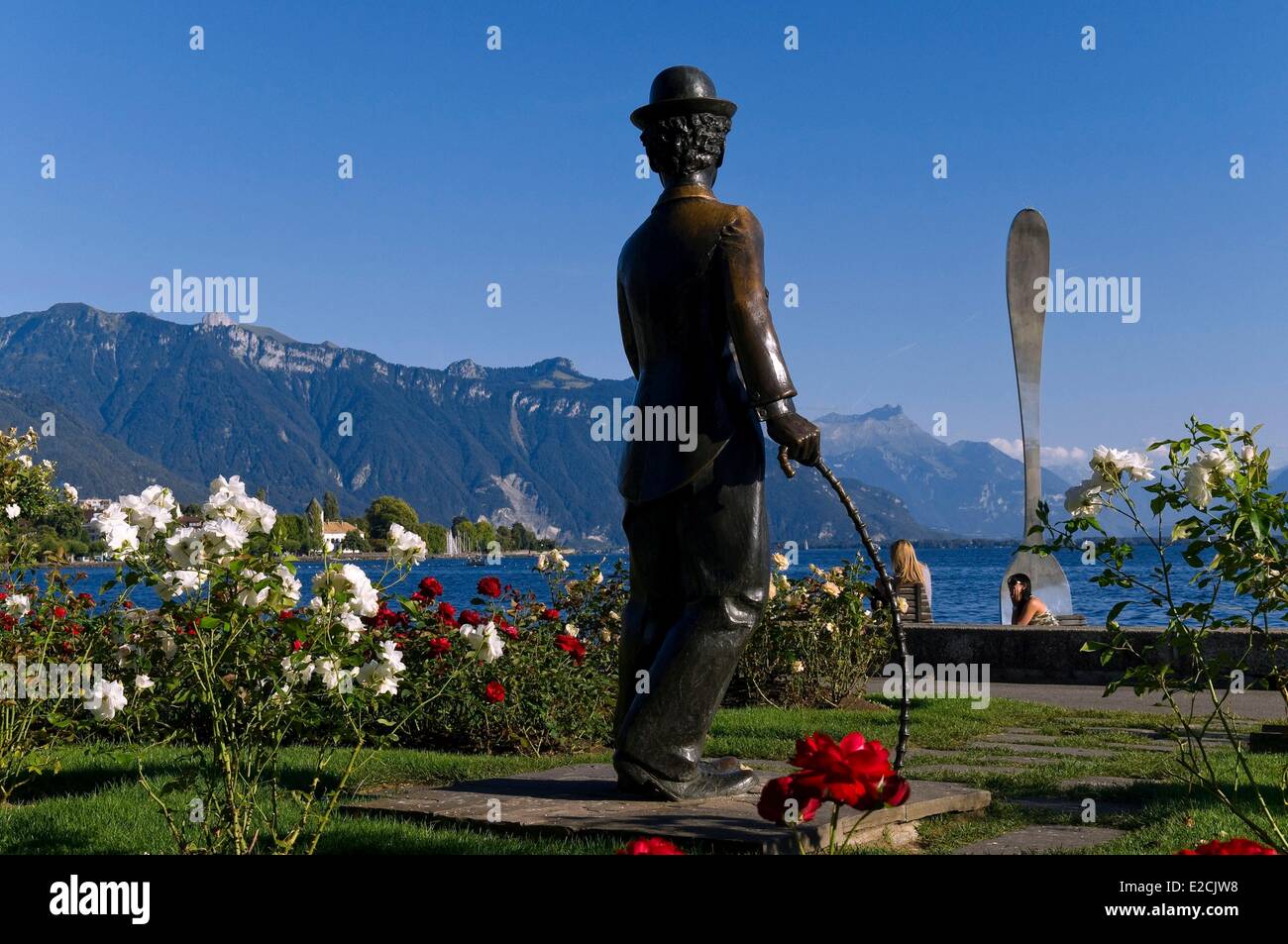 Schweiz, Kanton Waadt, Vevey am Genfersee, Platz und Statue von Charlie Chaplin Stockfoto