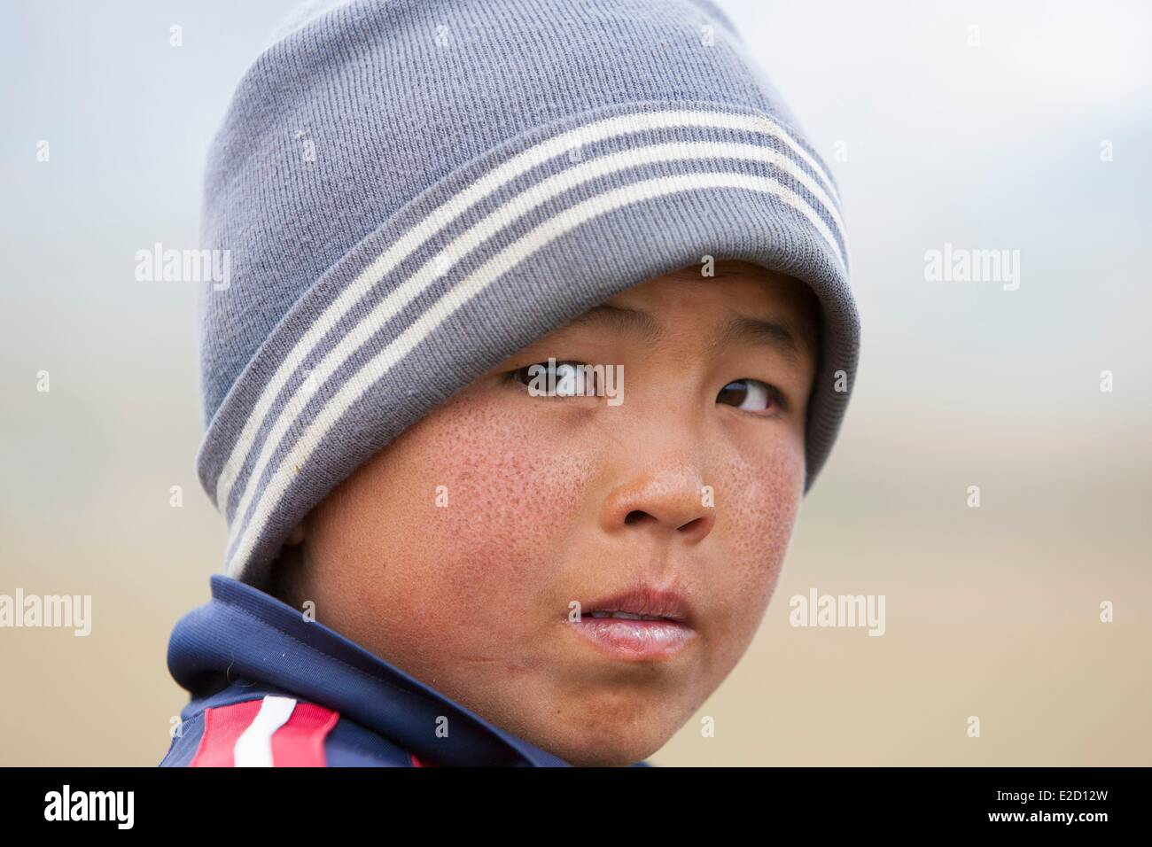 Kirgisistan Naryn Provinz Arpa Tal Porträt eines Teen jungen Stockfoto