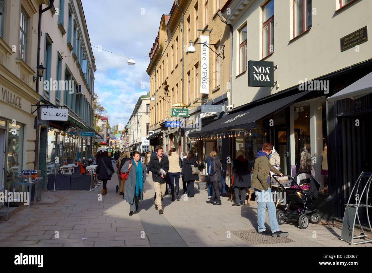 Schweden Vastra Gotaland Göteborg (Gothenburg) die Fußgängerzone und Einkaufsmeile Straße Korsgatan Stockfoto