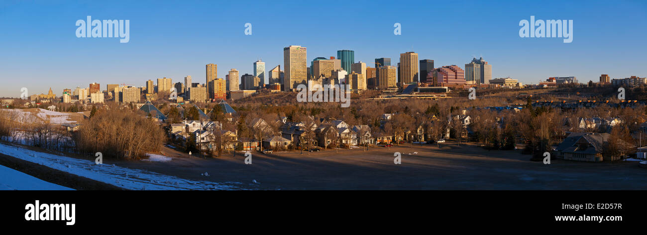 Kanada-Alberta-Edmonton die Wolkenkratzer der Innenstadt aus der Nachbarschaft von Cloverdale Stockfoto