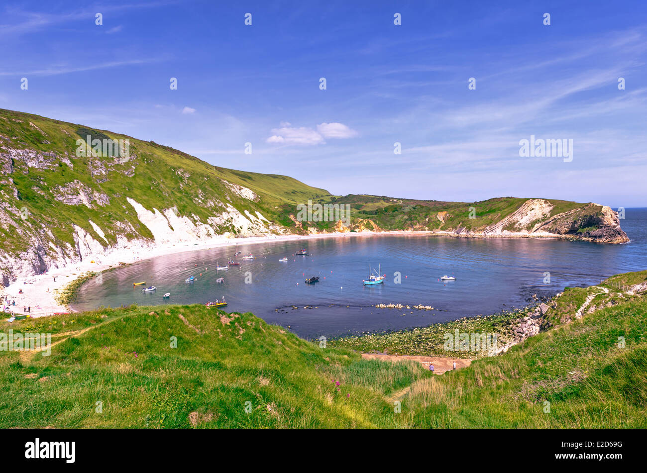Eine Ansicht von Lulworth Cove Dorset Stockfoto
