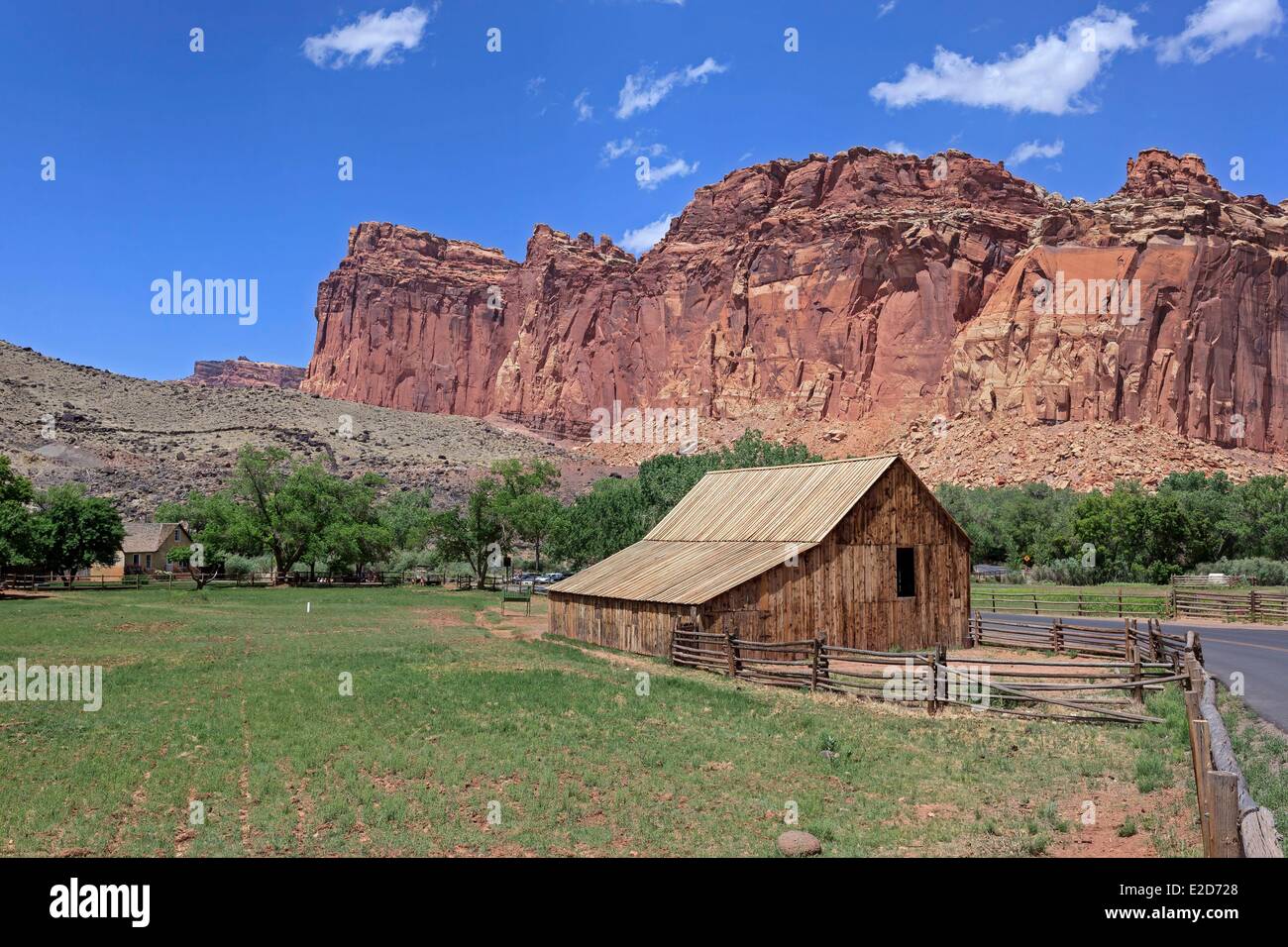 Vereinigten Staaten Utah Colorado Plateau Capitol Reef National Park Fruita Oase historische Gifford Scheune Stockfoto