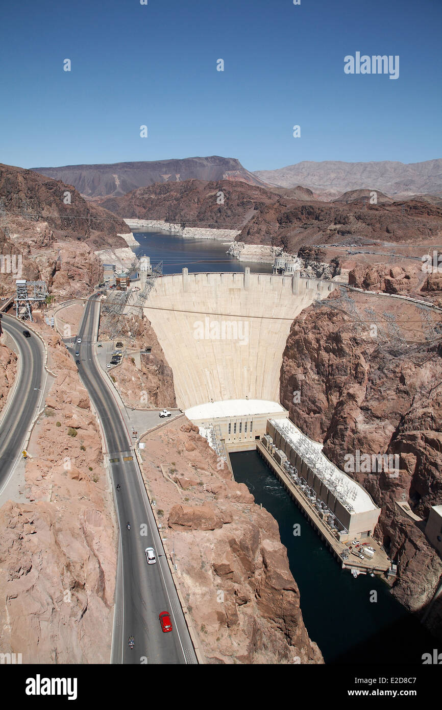 Hoover-Staudamm befindet sich im Black Canyon des Colorado River zwischen Arizona und Nevada Grenze Linie USA, April 2014 Stockfoto