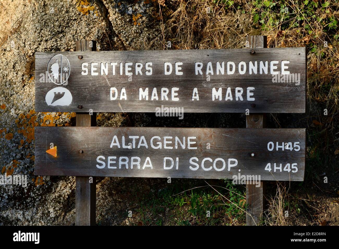 Frankreich, Corse du Sud, Alta Rocca, Wegweiser für den Gr-Trail Da Mare A Mare Stockfoto