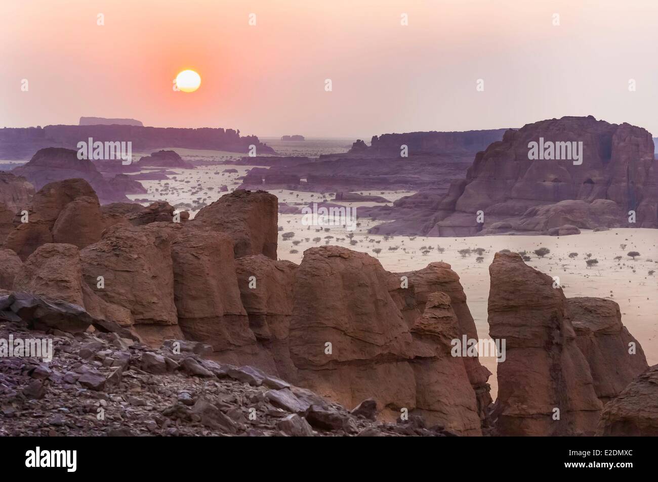 Chad südlichen Sahara Wüste Ennedi-massiv Archei Sektor Panoramablick auf das Oued von oben auf den Klippen Stockfoto