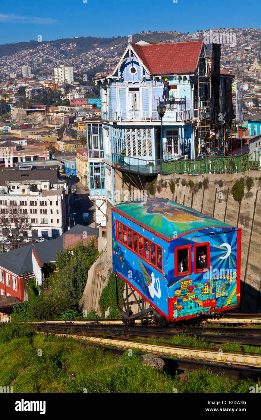 Chile-Valparaiso-Region Valparaiso Stadt aufgeführt als Weltkulturerbe von der UNESCO den Cerro Artilleria Aufzug noch funktioniert Stockfoto