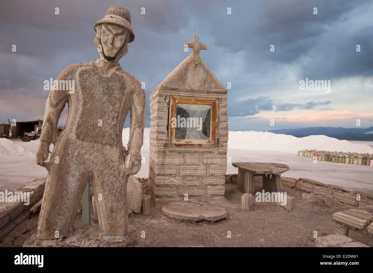 Argentinien Noroeste Salinas Grandes zwischen San Antonio de Los Cobres und Purmamarca Salz Bergmann-Altar Stockfoto