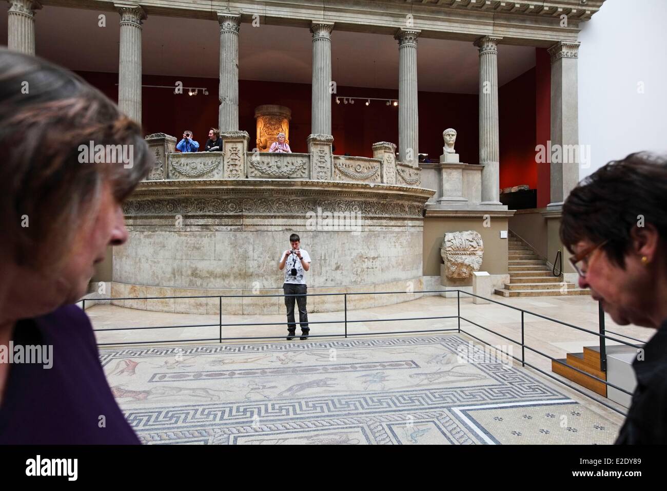 Deutschland Berlin Museumsinsel zum Weltkulturerbe von der UNESCO zum Weltkulturerbe durch die UNESCO Pergamon-Museum Stockfoto