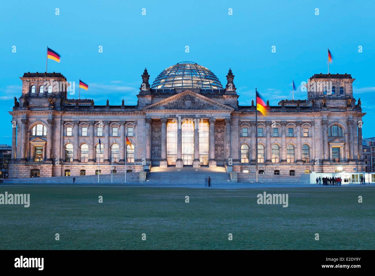 Deutschland Berlin der Reichstag von Bismarck im Jahre 1892 erbaut und im Jahr 1961 wieder aufgebaut Stockfoto