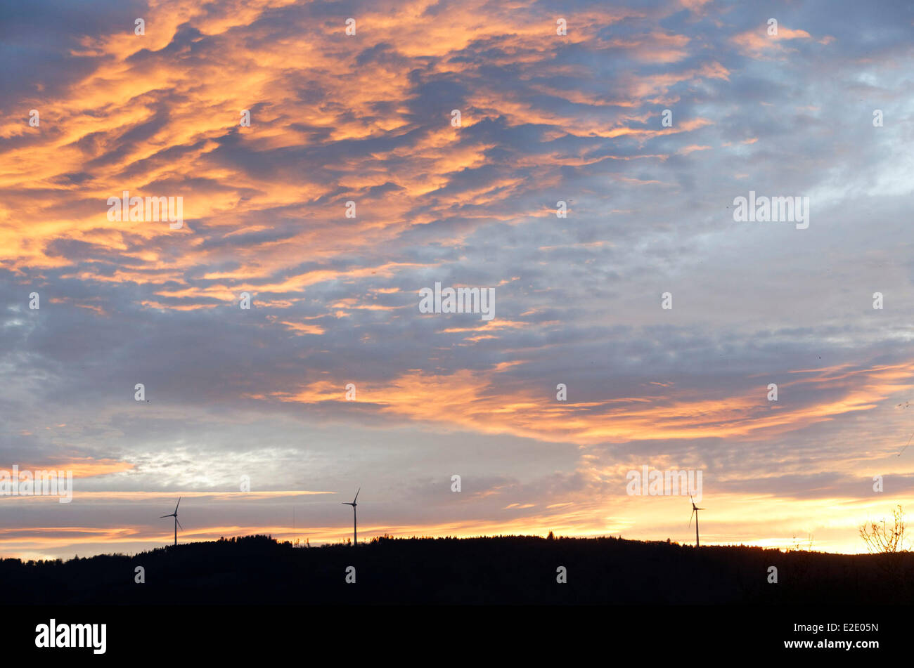 Frankreich Allier Windmaschine bei Sonnenuntergang Stockfoto