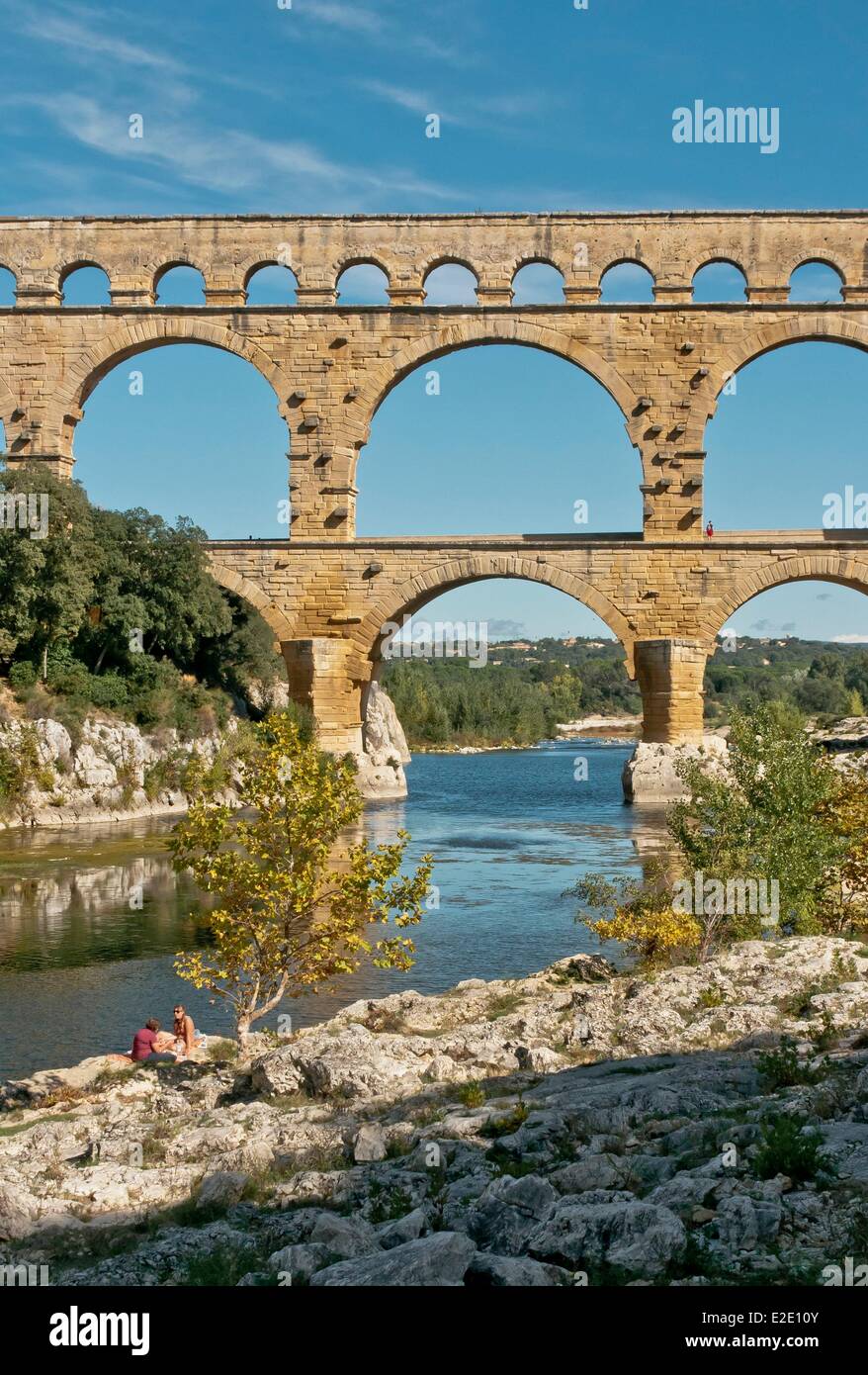 Frankreich Gard Pont du Gard Weltkulturerbe von UNESCO römischen Aquädukt Brückenlänge 274 m Höhe 49m Stockfoto